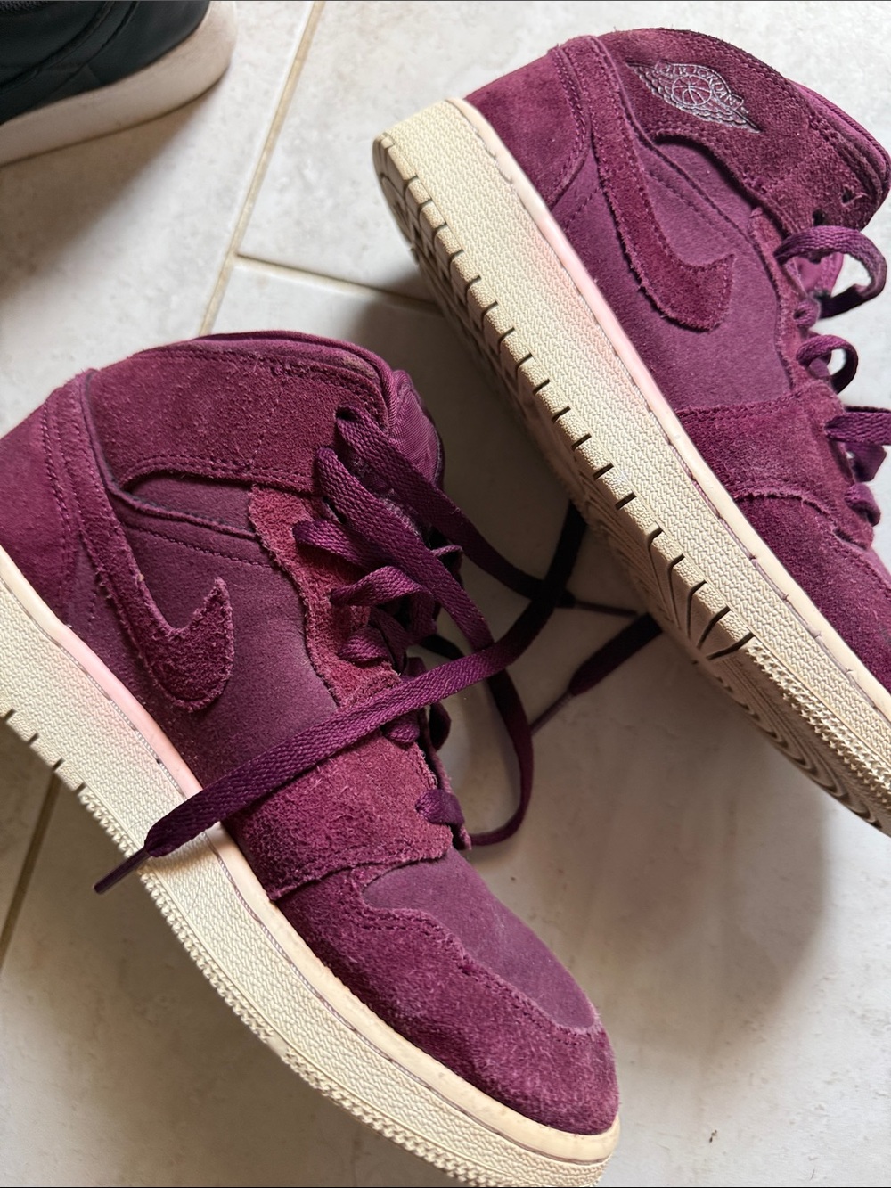 Kids Suede Nike Jordan’s High-Top Sneakers in Deep Maroon - Picture 4 of 5